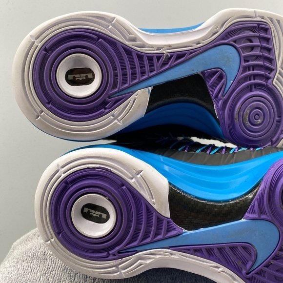 Nike Shoes Woman's Size 6 2013 Black Blue Basketball Shoes Lace Up Sneakers - Picture 12 of 16